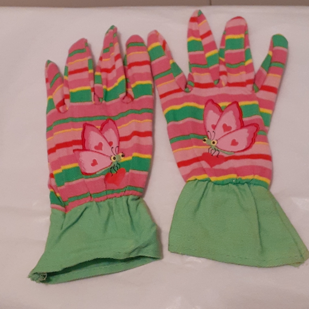 Melissa and Doug girls gardening gloves